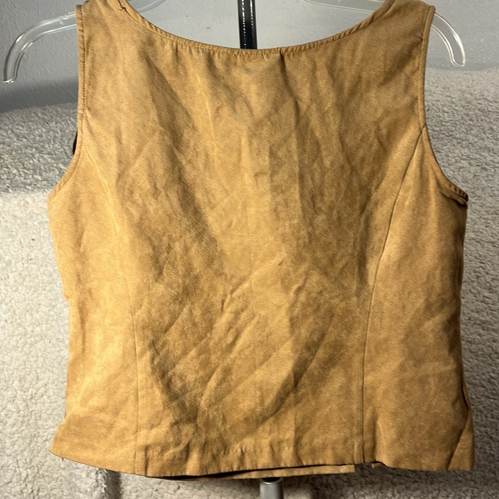 Perceptions Shell 🐚 Tan Top - Picture 5 of 5